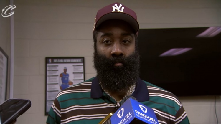 体育直播-哈登谈适应过程：我还在学习 我还住在酒店里&amp;还没安顿下来