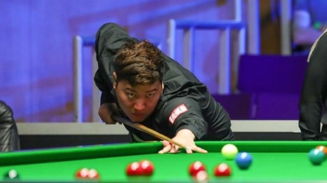 体育赛事-北爱赛颜丙涛险胜奥沙利文 希金斯逆转威廉姆斯