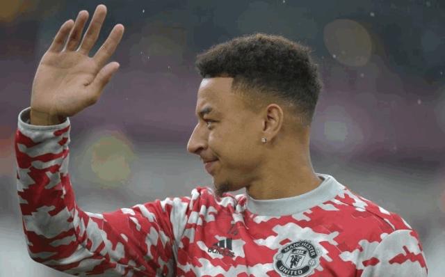 体育平台-【早报】马不停蹄！国足凌晨抵达苏州驻地开始隔离！