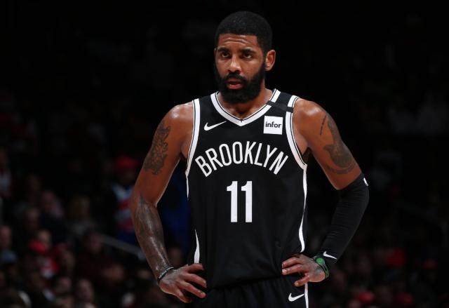 体育平台-【早报】马不停蹄！国足凌晨抵达苏州驻地开始隔离！