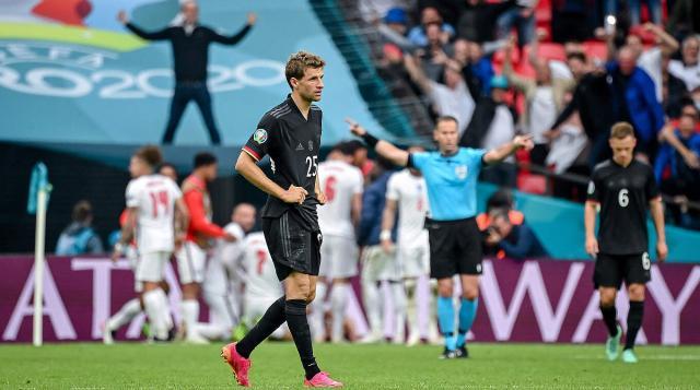 官方网站-【复盘】比赛输在勒夫没有B方案，勒夫输在自我否定