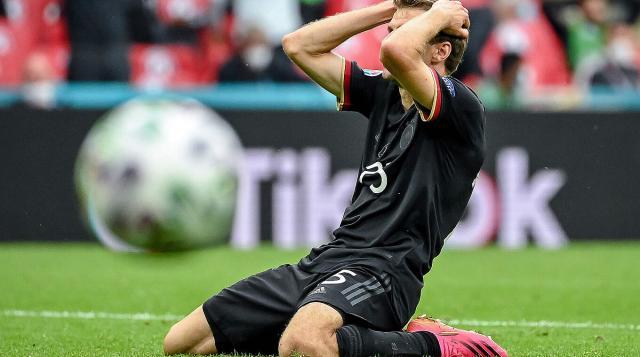 官方网站-【复盘】比赛输在勒夫没有B方案，勒夫输在自我否定