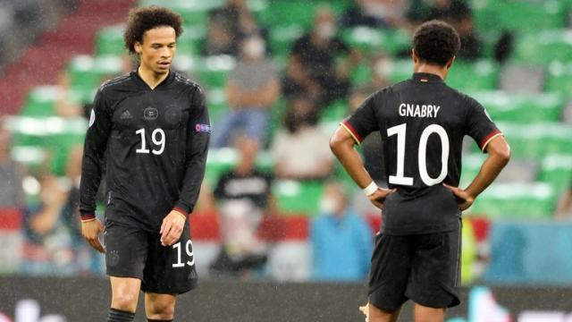 官方网站-【复盘】比赛输在勒夫没有B方案，勒夫输在自我否定