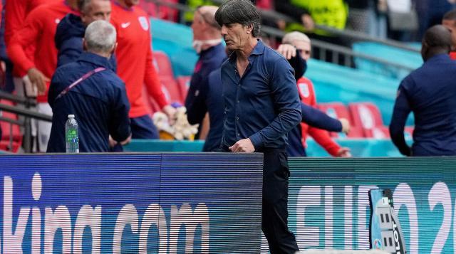 官方网站-【复盘】比赛输在勒夫没有B方案，勒夫输在自我否定